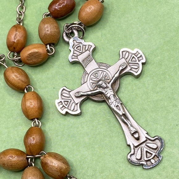 Pewter Catholic Rosary Olive Wood Beads Religious - Picture 3 of 9